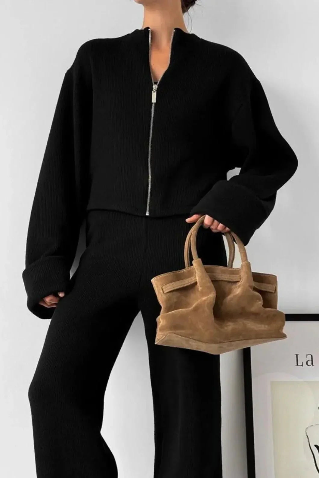 Knit Zip Set – Moderner Strick-Zweiteiler